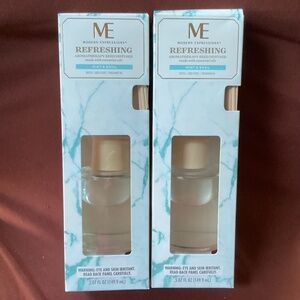 Modern Expressions Refreshing Aromatherapy Reed Diffuser Bundle Mint & Basil